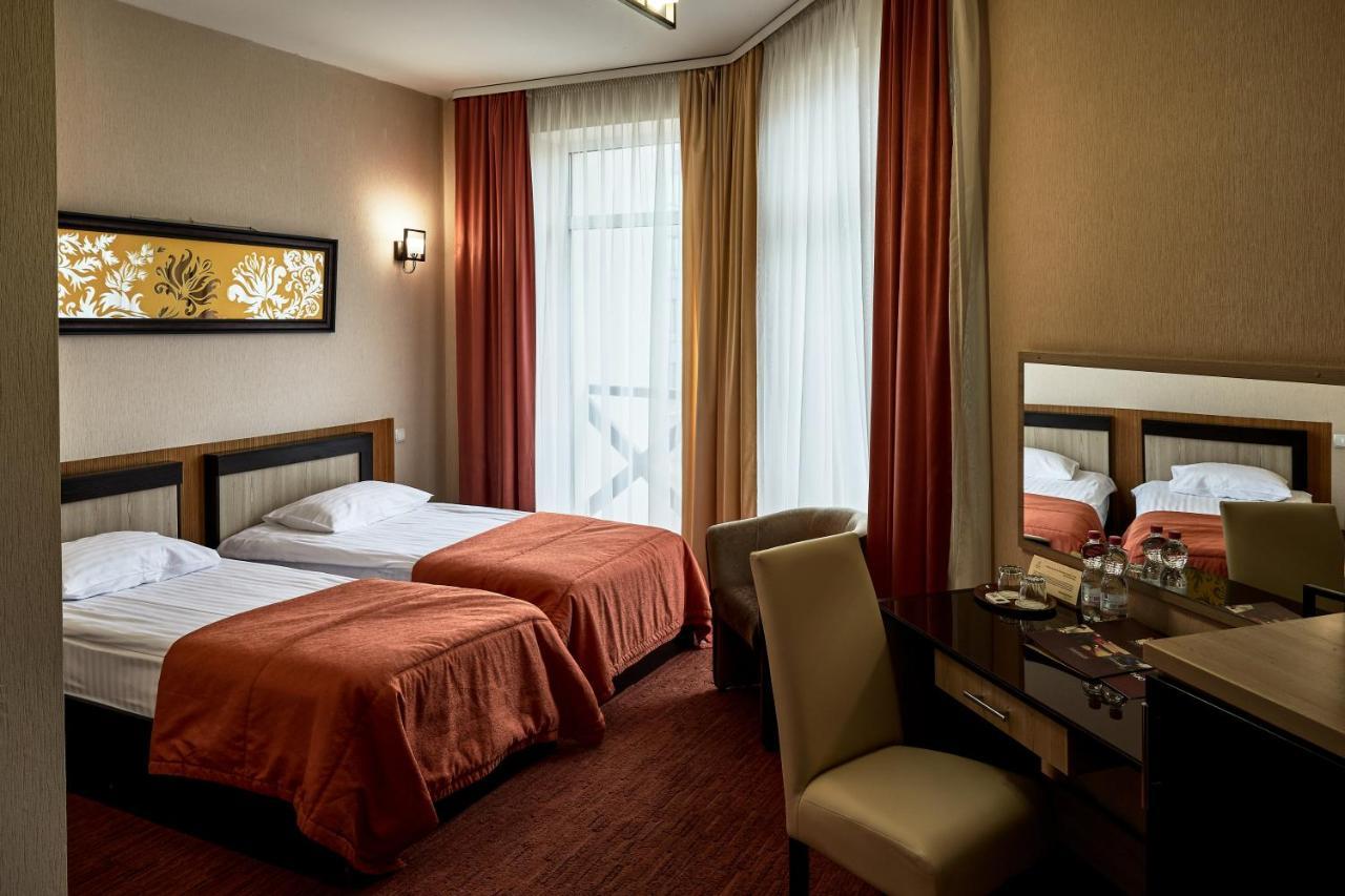 Reikartz Park Hotel Iwano-Frankiwsk Zimmer foto