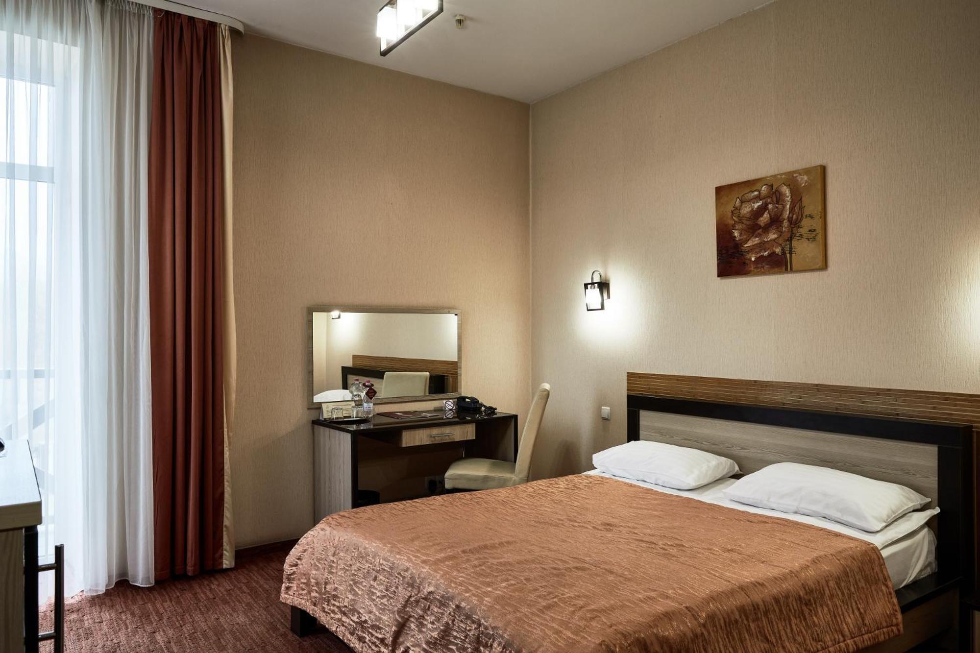 Reikartz Park Hotel Iwano-Frankiwsk Zimmer foto